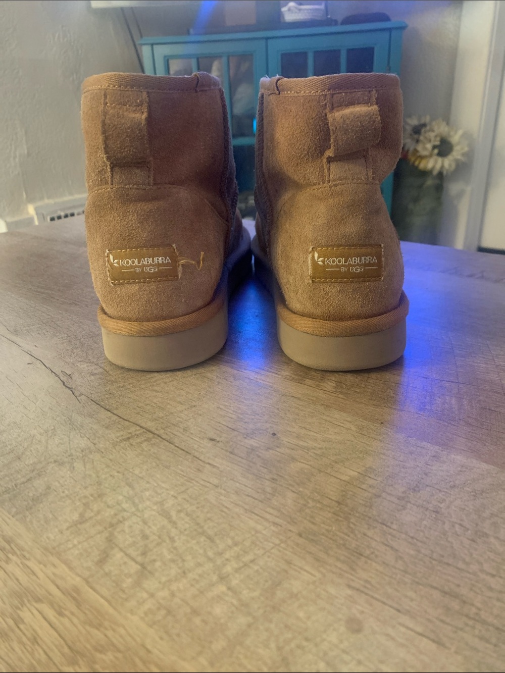 Koolaburra Women’s short boots size 9 - Picture 2 of 5